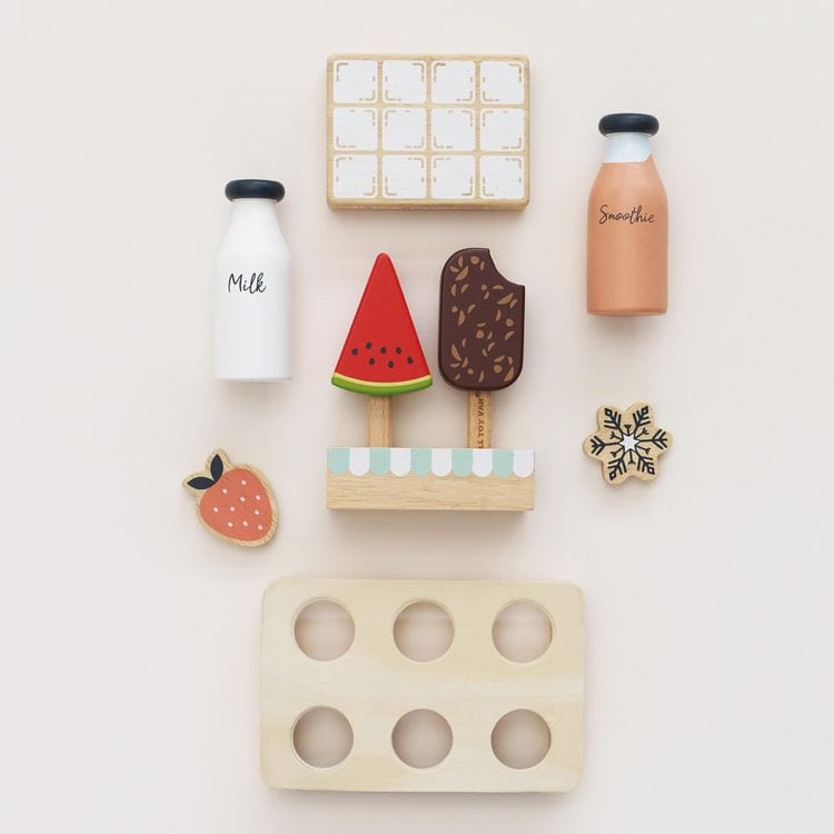 Kitchen Pretend Play Fridge & Freezer