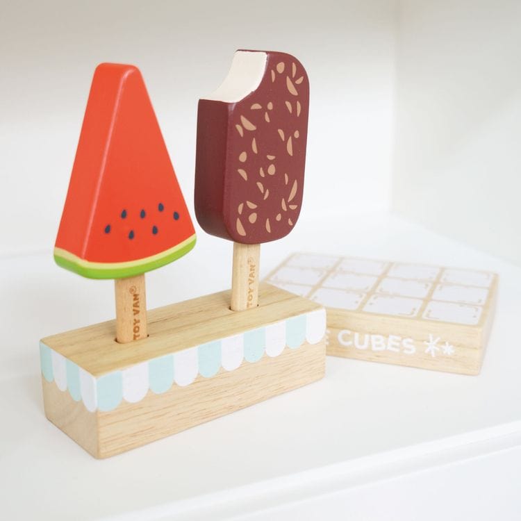 Kitchen Pretend Play Fridge & Freezer