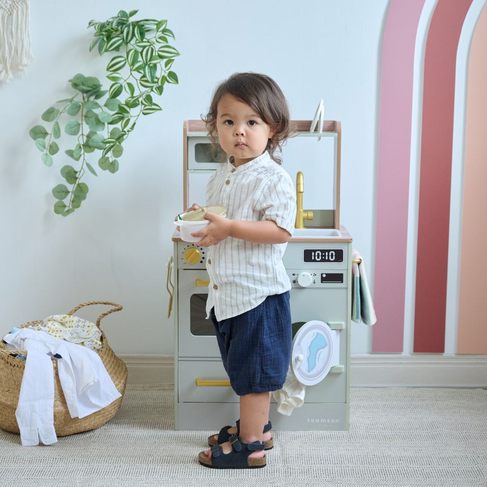 Little Chef Lake Tahoe Wooden Play Kitchen Washer & Mini Garden - Pink