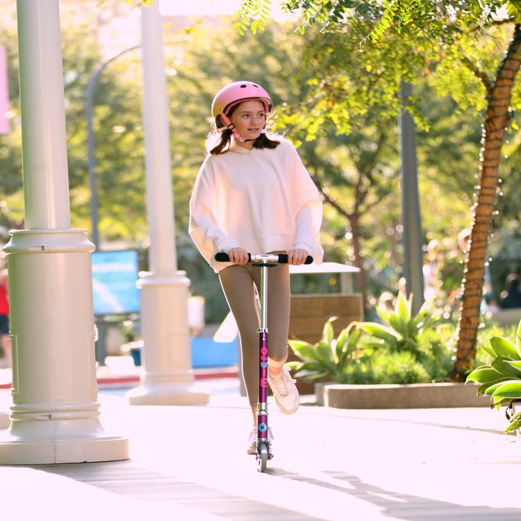Micro Sprite LED Scooter - Purple Stripe